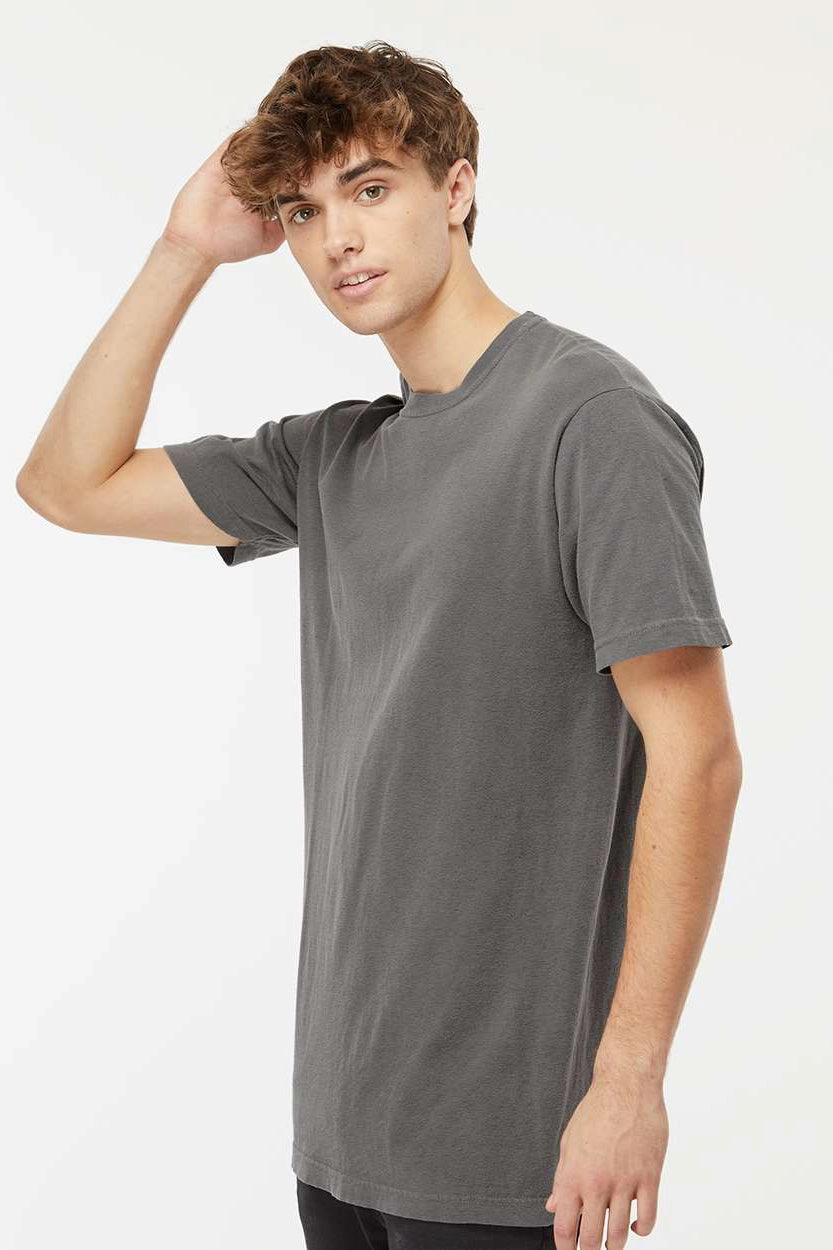 M&O Mens Vintage Garment Dyed Short Sleeve Crewneck T-Shirt - Grey