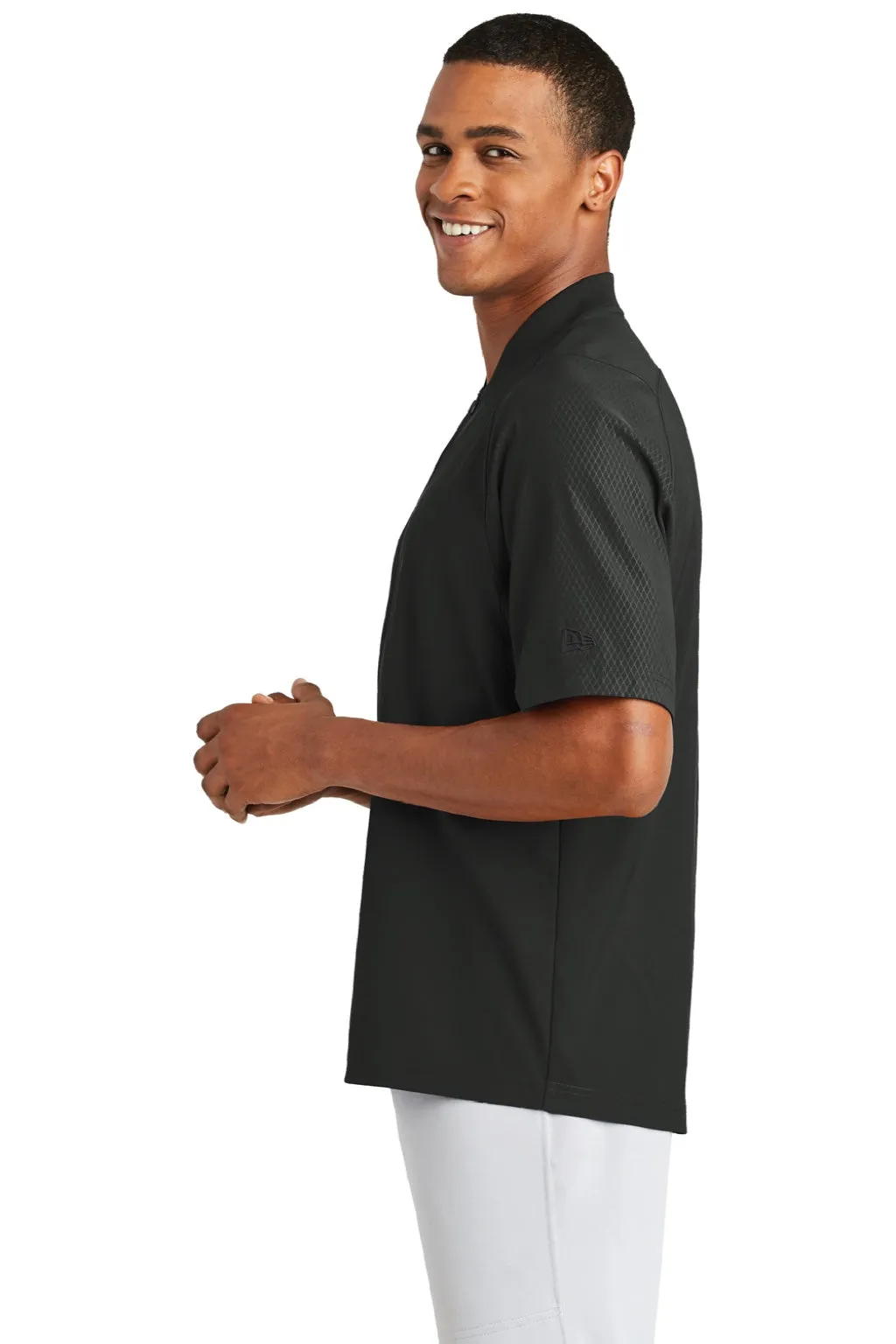 New Era Mens Cage Wind & Water Resistant 1/4 Zip Jacket - Black