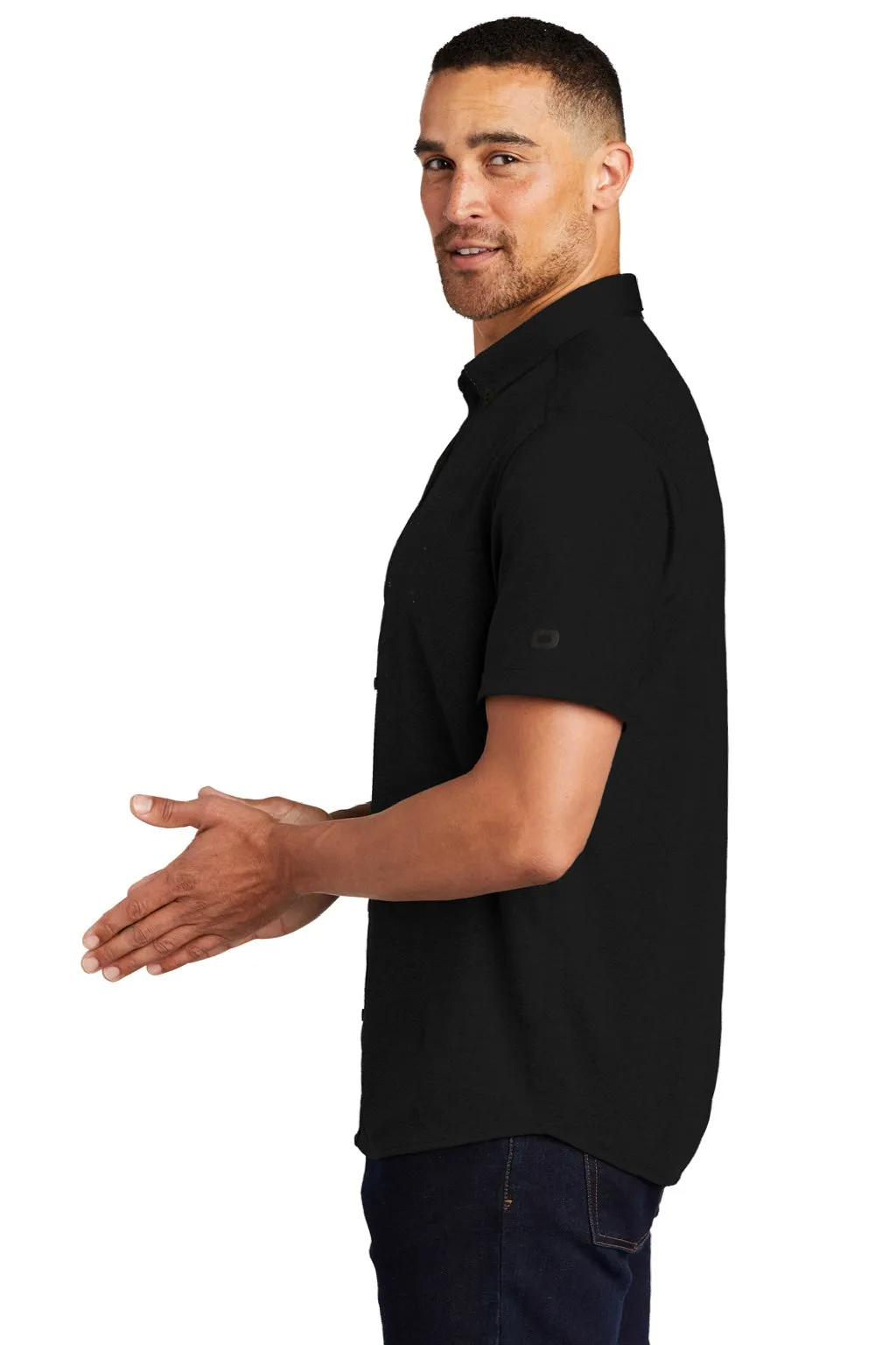 Ogio Mens Gravitate Moisture Wicking Short Sleeve Button Down Shirt - Blacktop