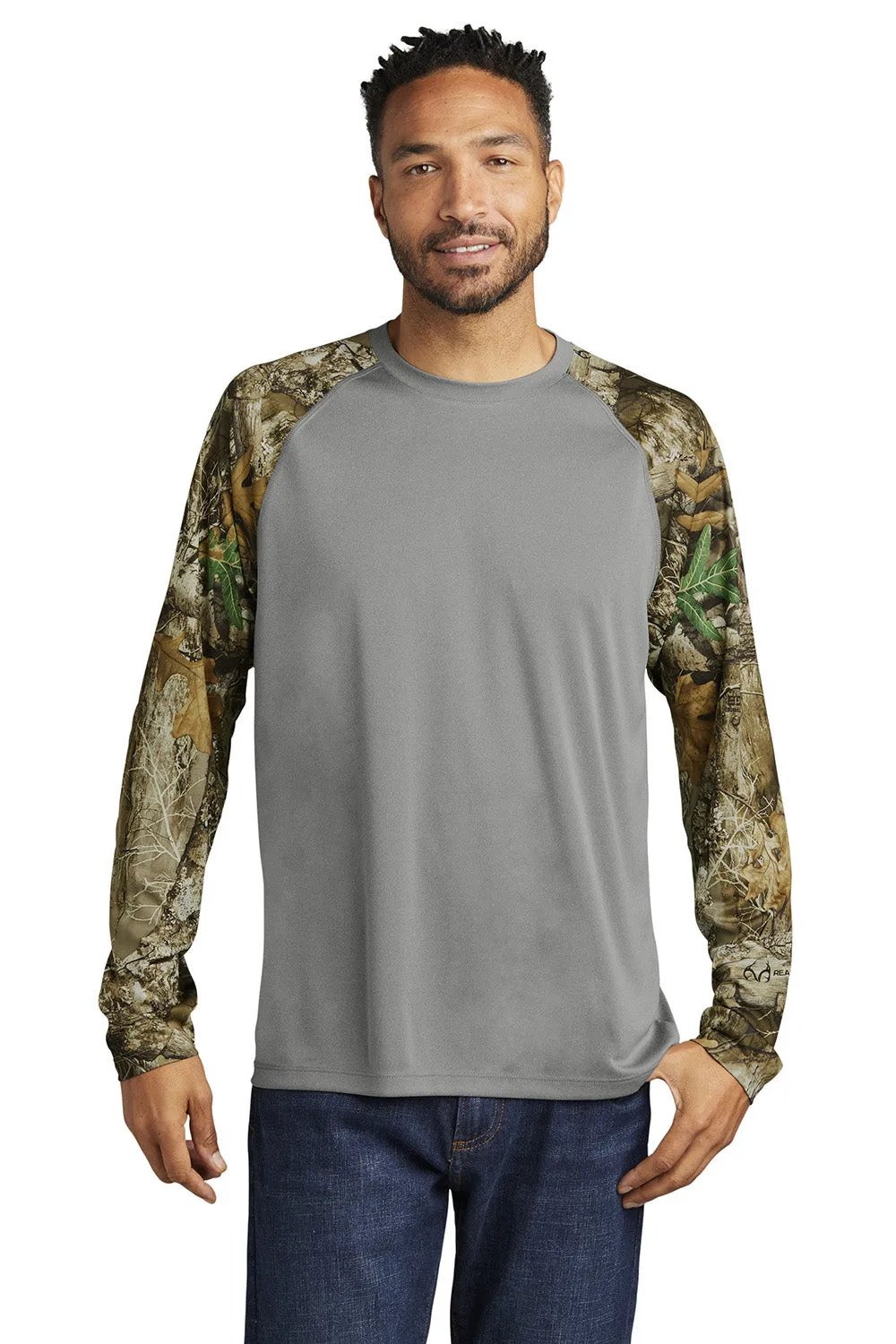 Russell Outdoors Mens Realtree Colorblock Moisture Wicking Long Sleeve Crewneck T-Shirt - Heather Concrete Grey/Realtree Edge Camo